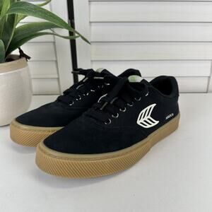 Cariuma Naioca Pro Black Suede Canvas Skate Shoes Lace Up Sneaker Size 8.5 EU 41
